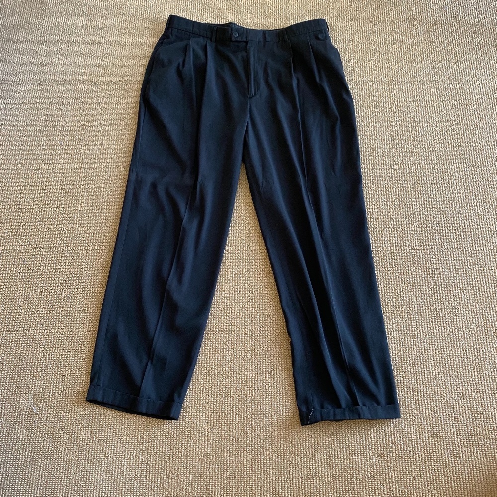 Men's Savane Black Dress Pants, Size 40x32 Gently Used